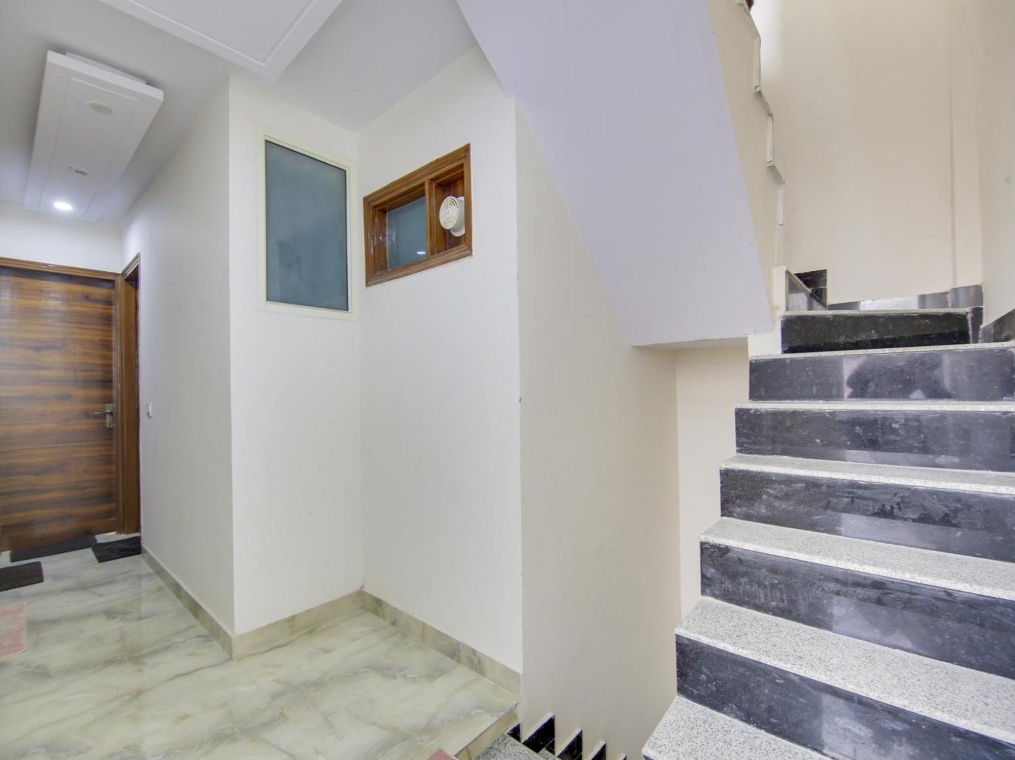 Hotel O Ar Residency Delhi  Ngoại thất bức ảnh
